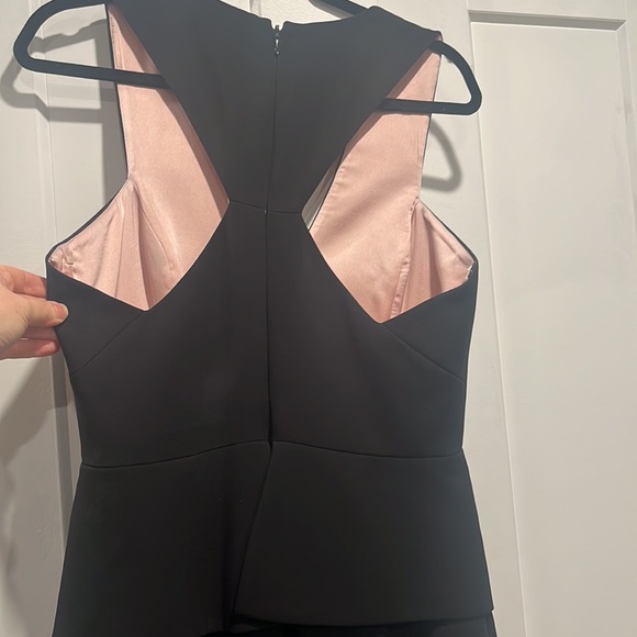 BCBG MaxAzria Gown - Picture 3 of 4